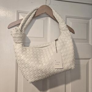 NWOT A New Day White Shoulder Bag with Woven Texture